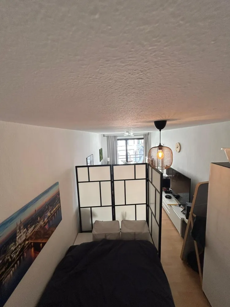 1 Zimmer Wohnung mit 35 m² in Köln – Bild 8