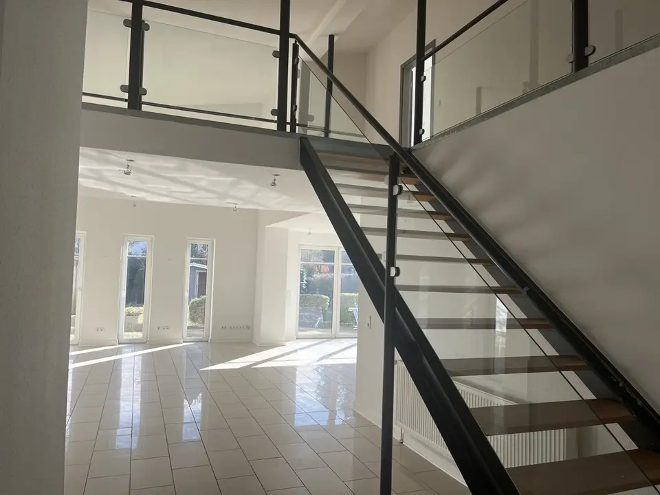 3 Zimmer Haus mit 196 m² in Flensburg – Bild 1