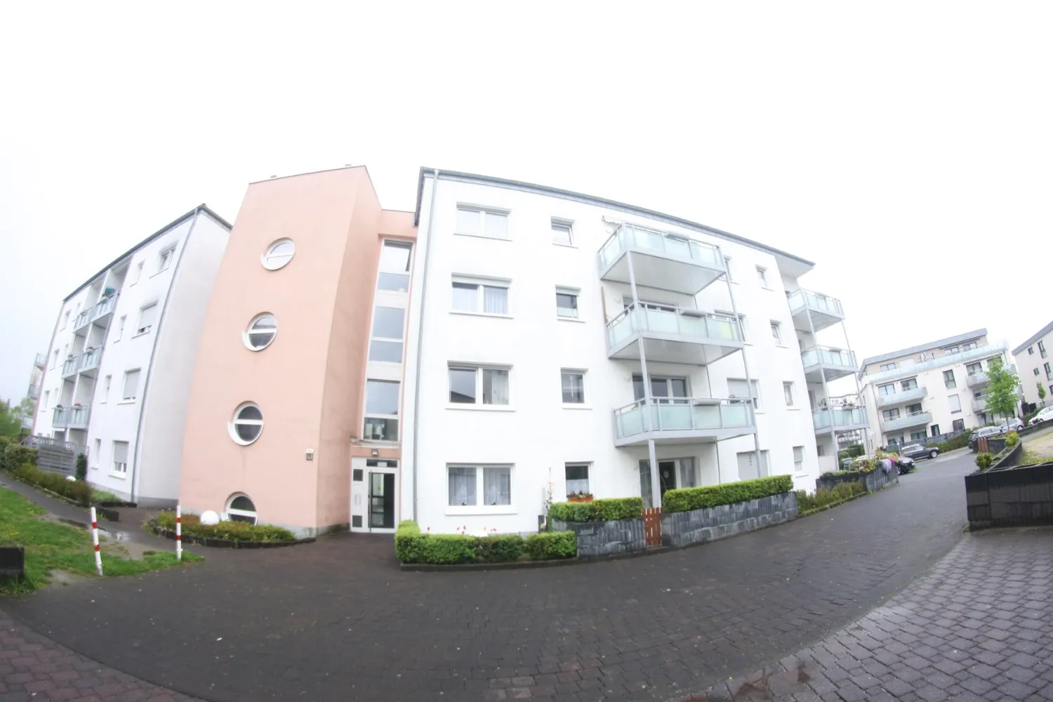 4 Zimmer Wohnung mit 112 m² in Wuppertal – Bild 1