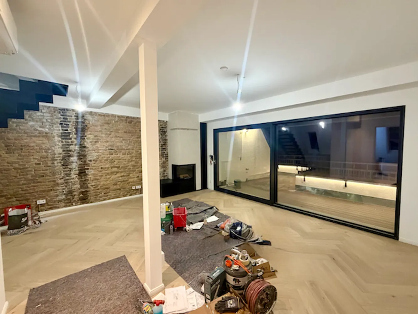 2 Zimmer Wohnung mit 74 m² in Berlin – Bild 1