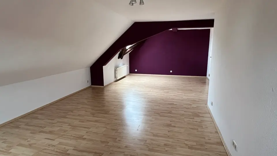 3 Zimmer Wohnung mit 95 m² in Schmalkalden – Bild 2