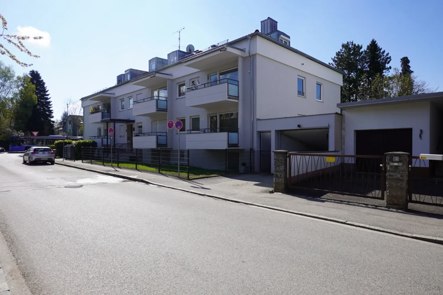 3 Zimmer Wohnung mit 90 m² in München – Bild 4