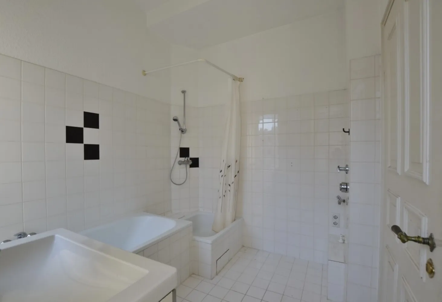 4 Zimmer Wohnung mit 110 m² in Wiesbaden – Bild 5