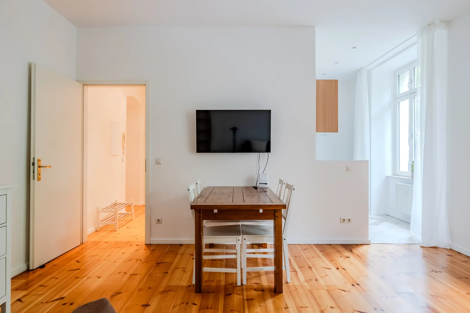 2 room apartment with 53 m² in Berlin – Photo 2