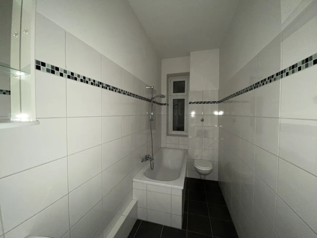 2 Zimmer Wohnung mit 64 m² in Berlin – Bild 4