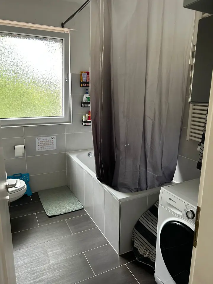 4 Zimmer Wohnung mit 120 m² in Duisburg – Bild 8