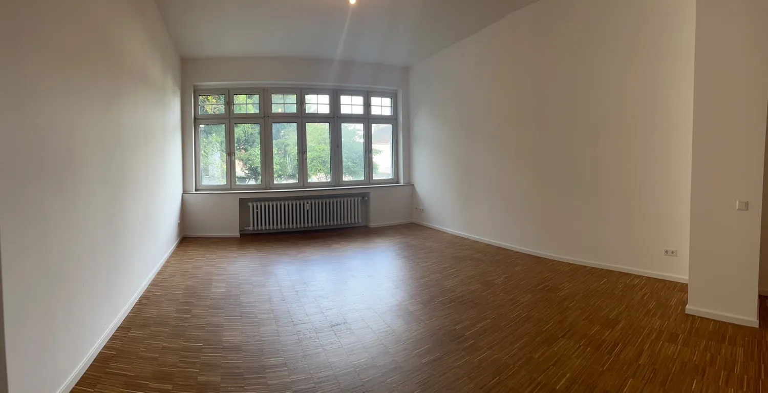 2 room apartment with 103 m² in Düsseldorf – Photo 2