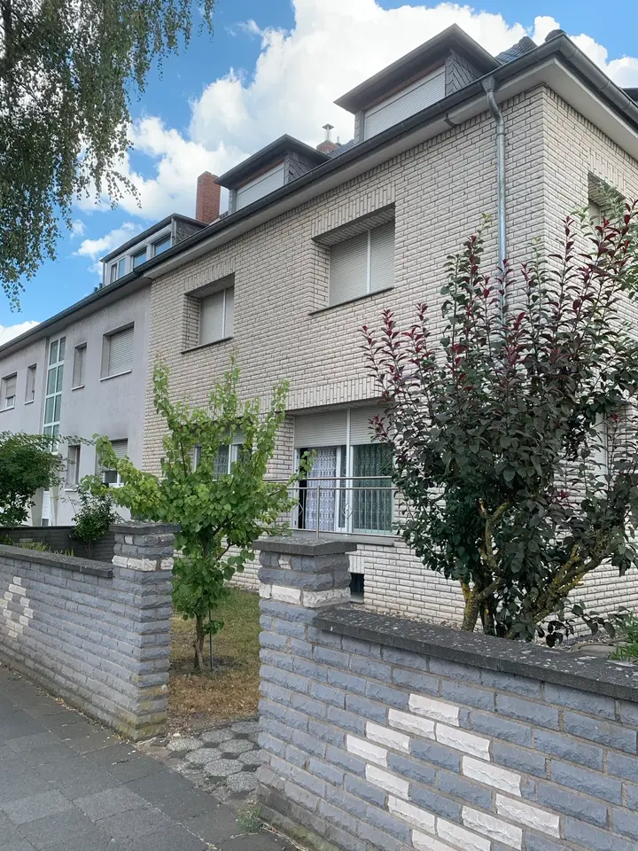 2 Zimmer Wohnung mit 89 m² in Hürth – Bild 3