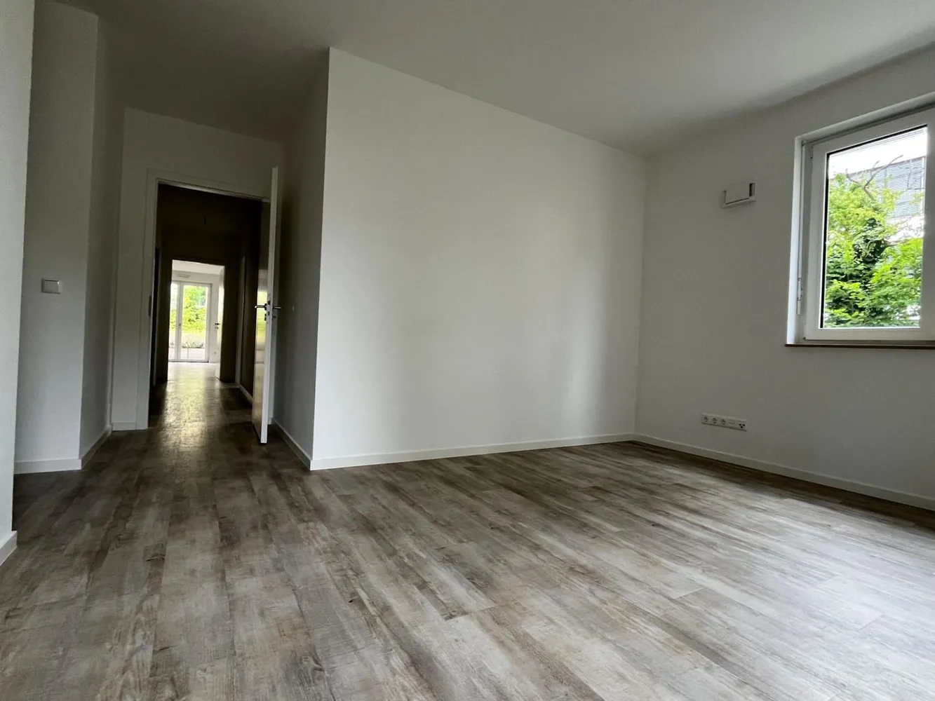 4 Zimmer Wohnung mit 109 m² in Dresden – Bild 6