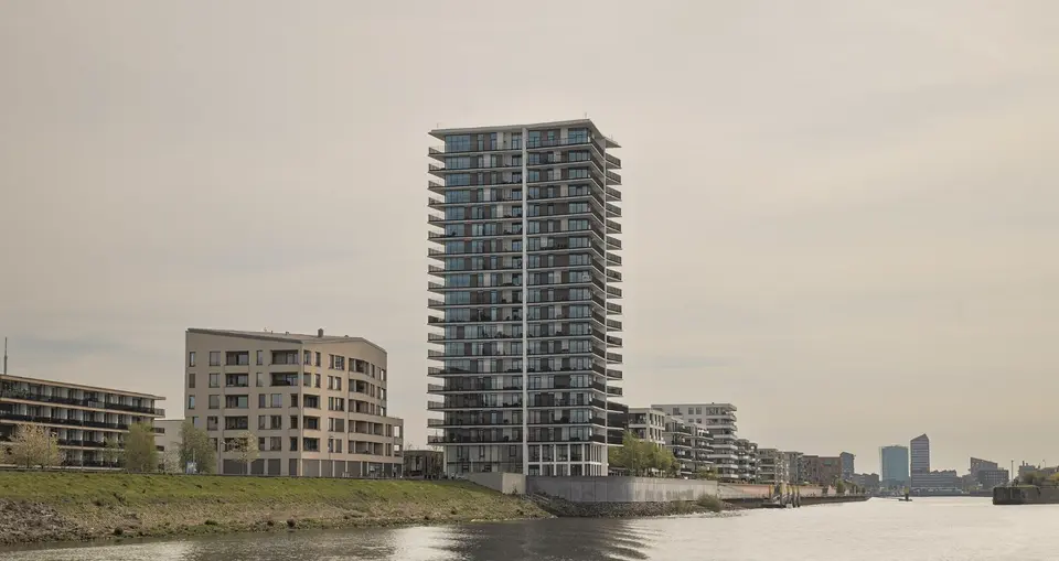 2 Zimmer Wohnung mit 74 m² in Bremen – Bild 2