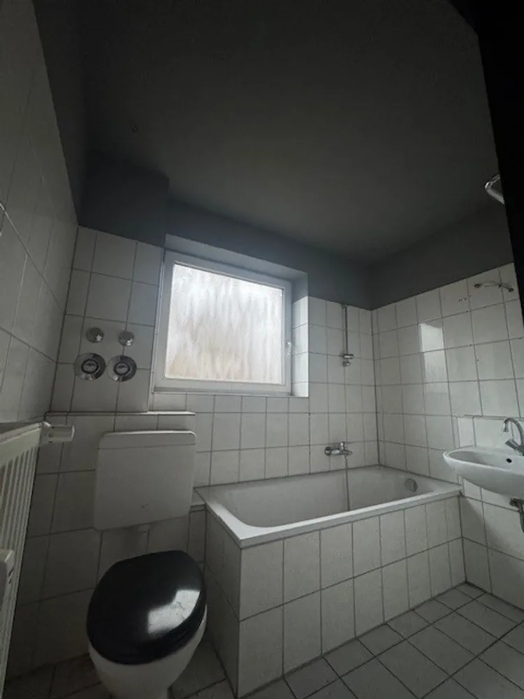 4 Zimmer Wohnung mit 76 m² in Duisburg – Bild 8