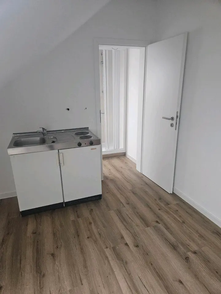 2 Zimmer Wohnung mit 20 m² in Lübeck – Bild 9