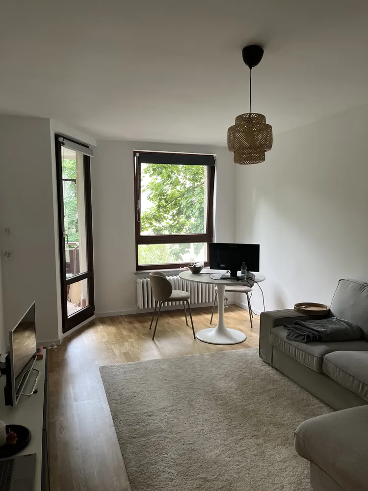 2 Zimmer Wohnung mit 66 m² in Berlin – Bild 1