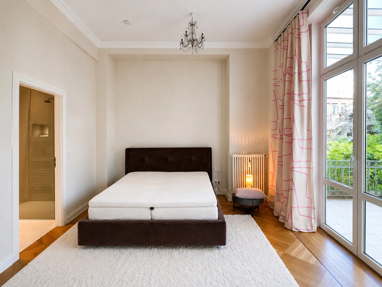 2 Zimmer Wohnung mit 118 m² in Hamburg – Bild 4