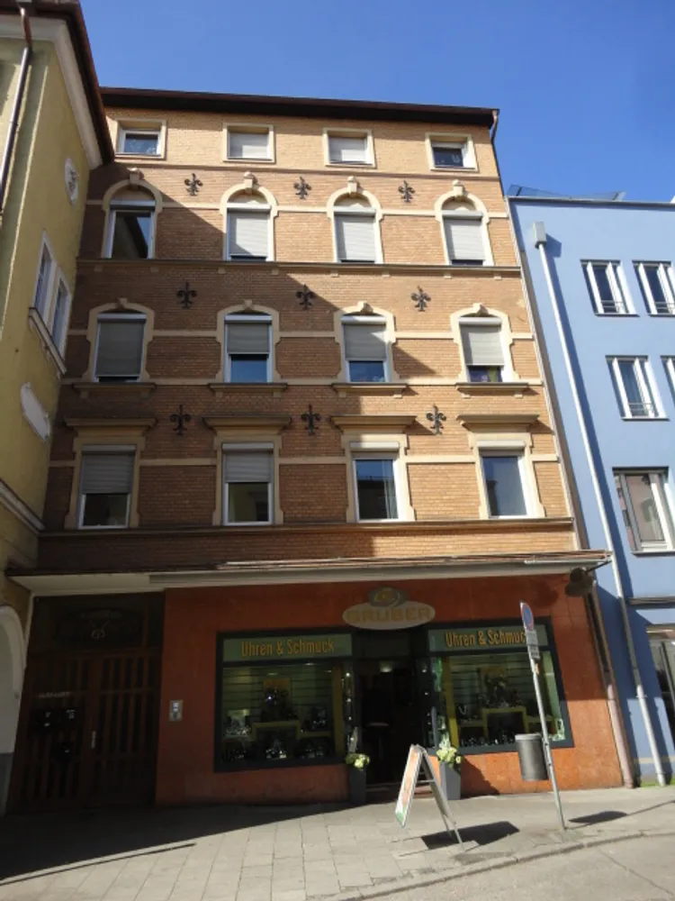 4 Zimmer Wohnung mit 115 m² in Rosenheim – Bild 2