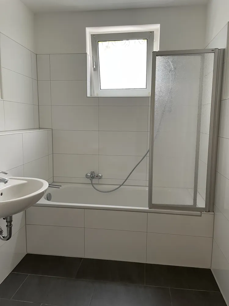2 Zimmer Wohnung mit 63 m² in Düsseldorf – Bild 1
