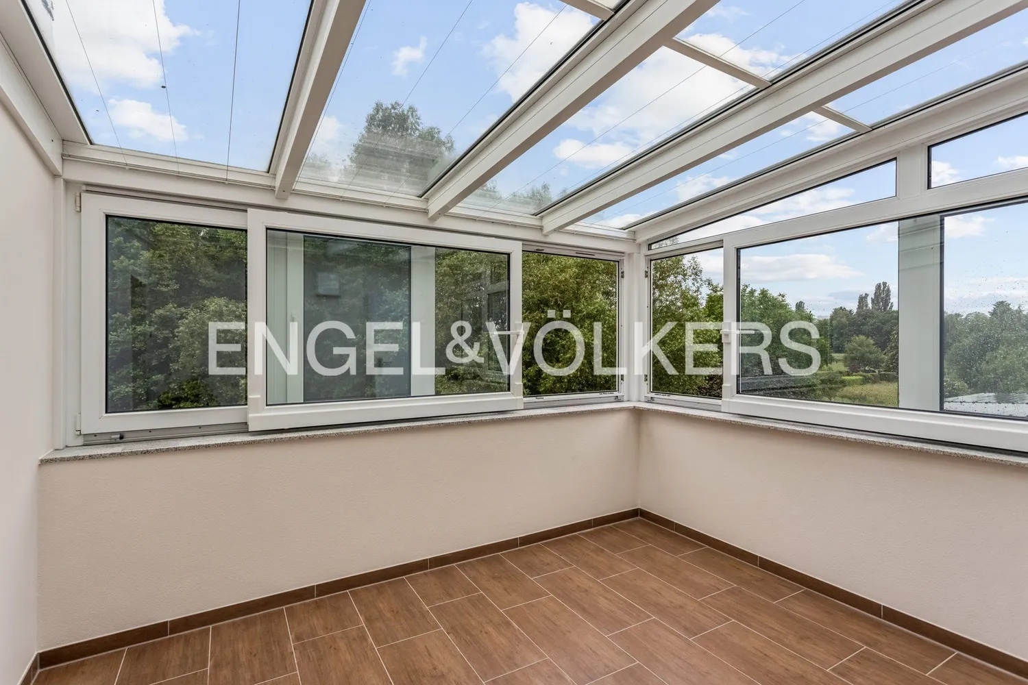 4 Zimmer Wohnung mit 92 m² in Frankfurt am Main – Bild 9