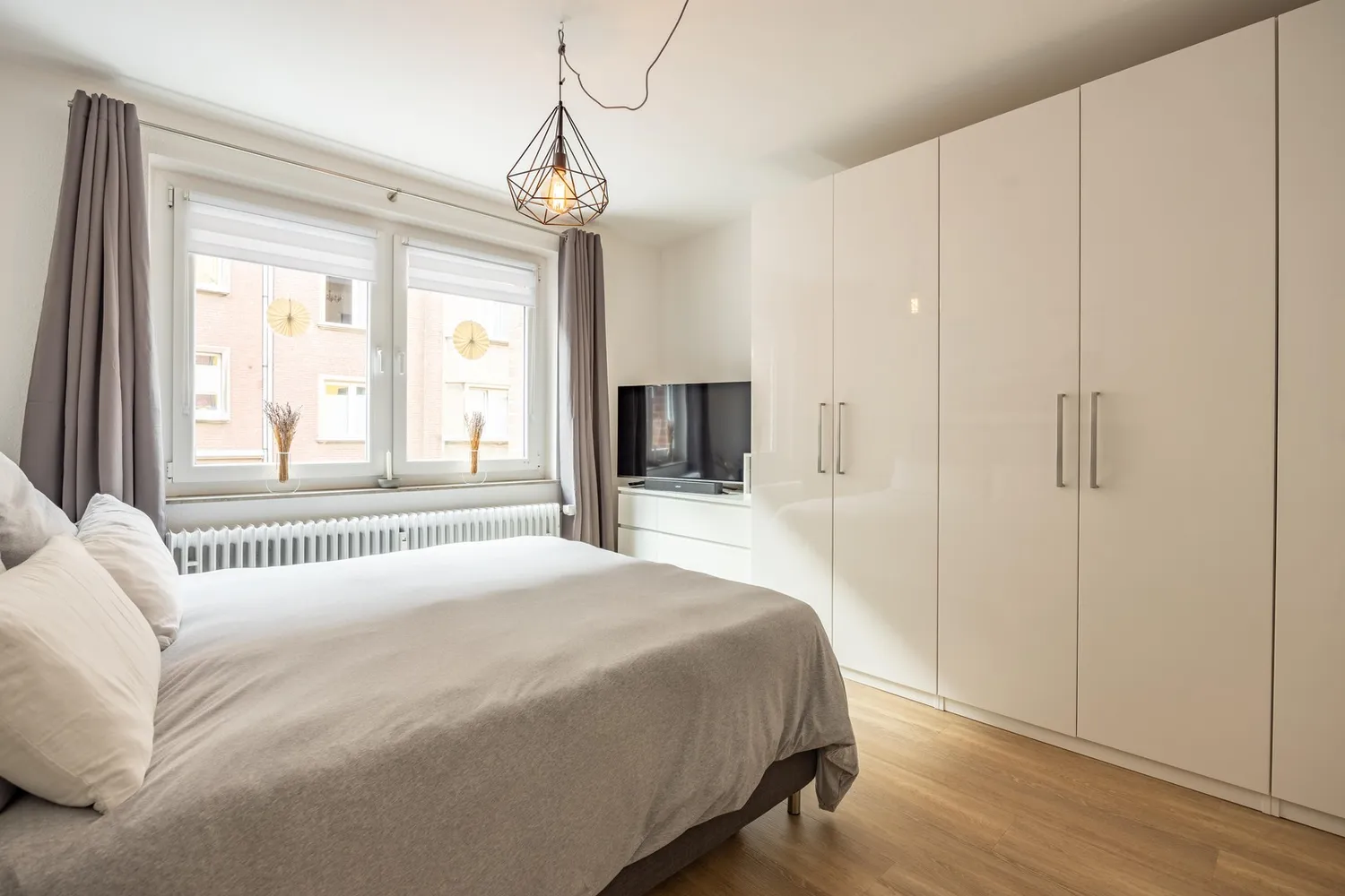 2 Zimmer Wohnung mit 65 m² in Aachen – Bild 2