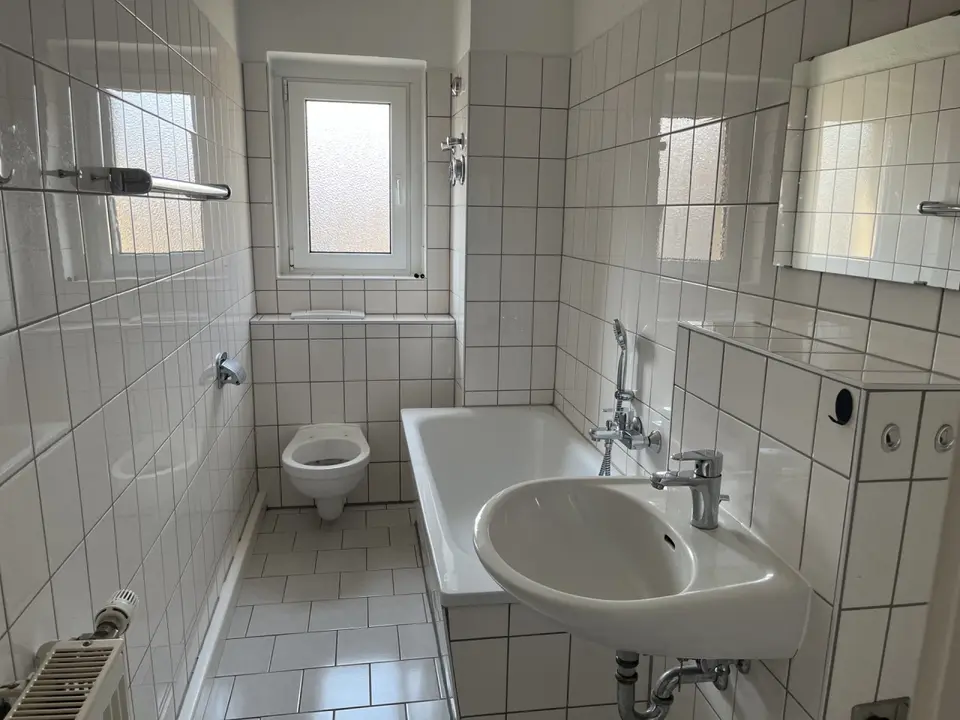 2 Zimmer Wohnung mit 48 m² in Halle (Saale) – Bild 3
