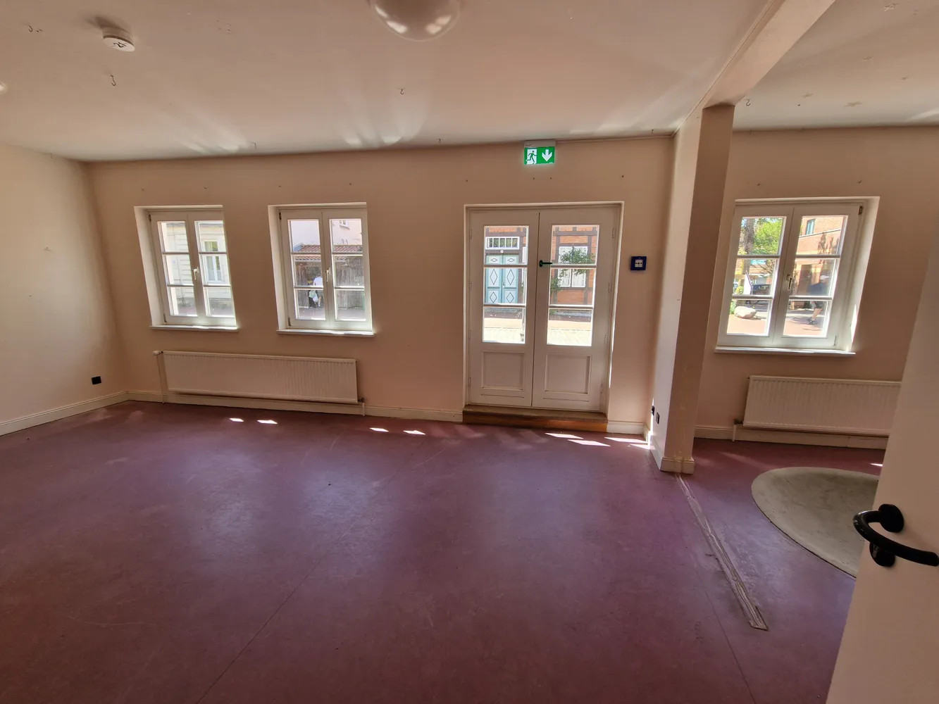 7 Zimmer Haus mit 290 m² in Neumünster – Bild 10