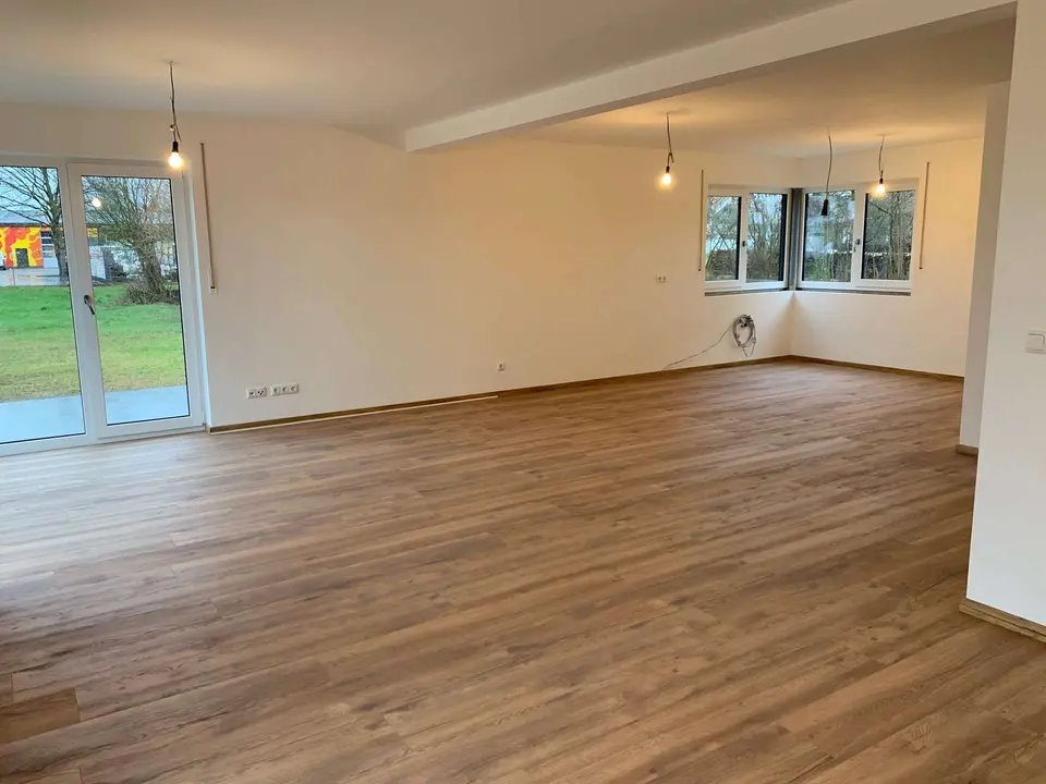4 Zimmer Haus mit 116 m² in Deggendorf – Bild 1