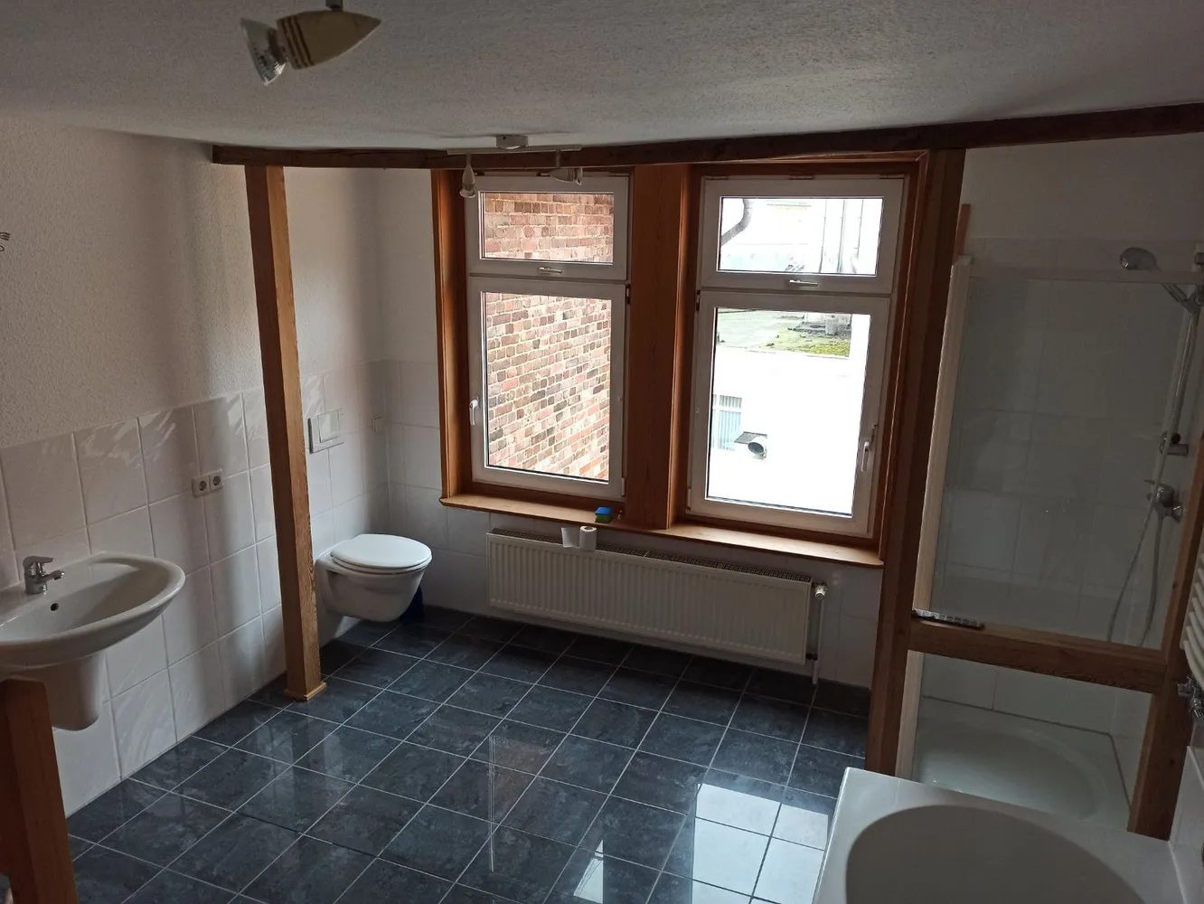 6 Zimmer Wohnung mit 150 m² in Helmstedt – Bild 11