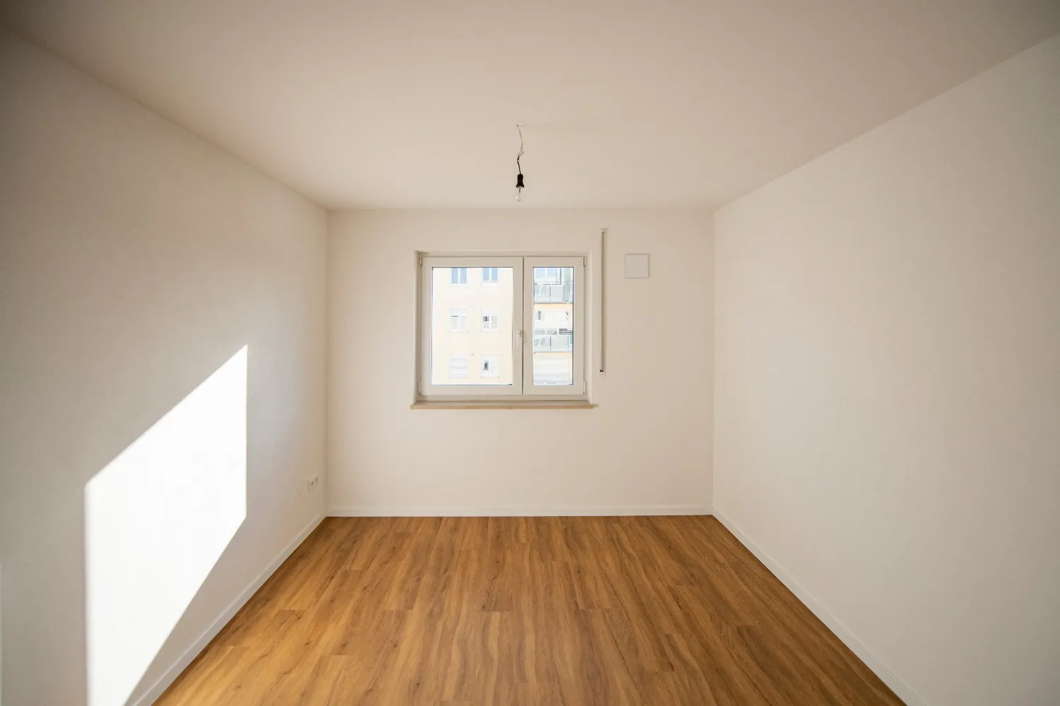 4 Zimmer Wohnung mit 110 m² in Augsburg – Bild 7
