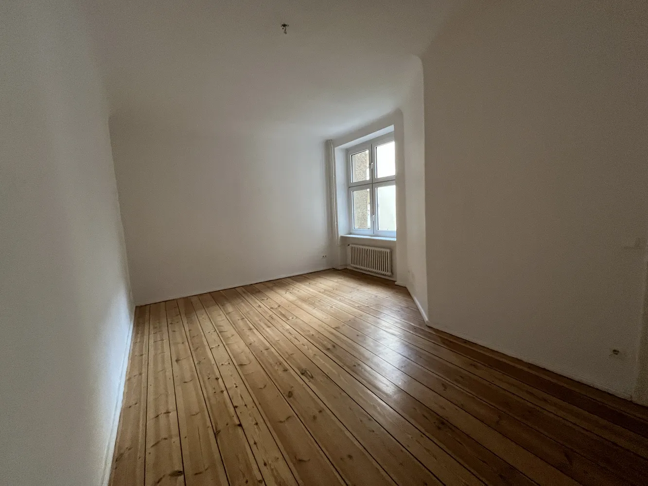 2 Zimmer Wohnung mit 72 m² in Berlin – Bild 2