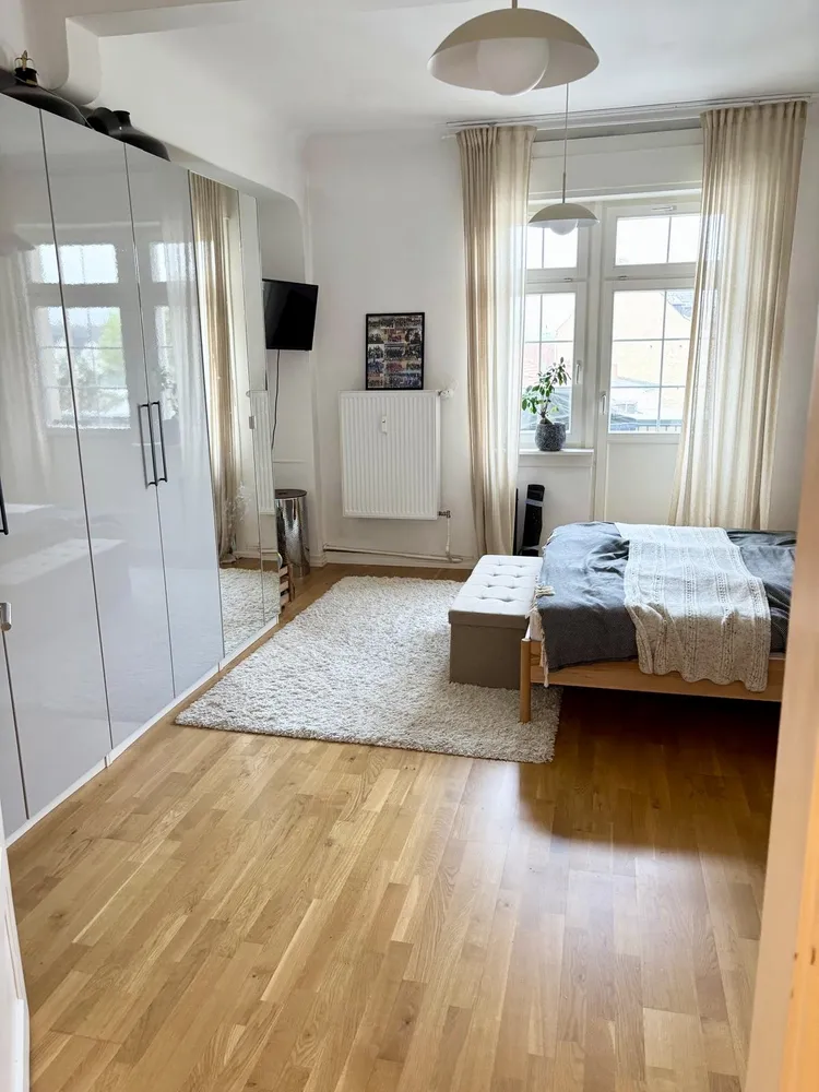 4 Zimmer Wohnung mit 115 m² in Wiesbaden – Bild 4