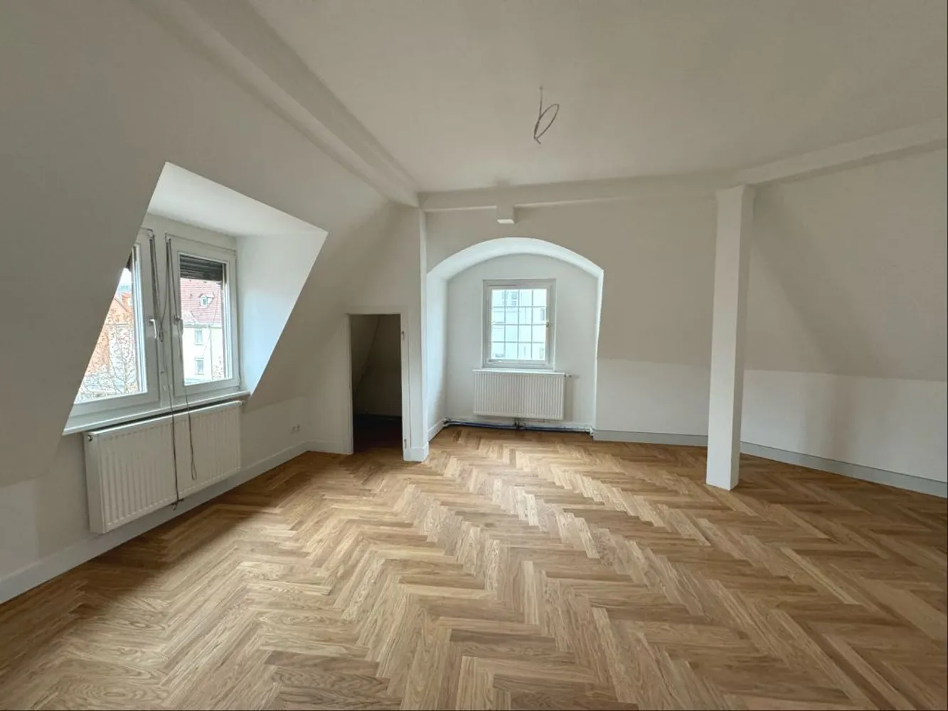 4 room apartment with 97 m² in Esslingen am Neckar – Photo 1