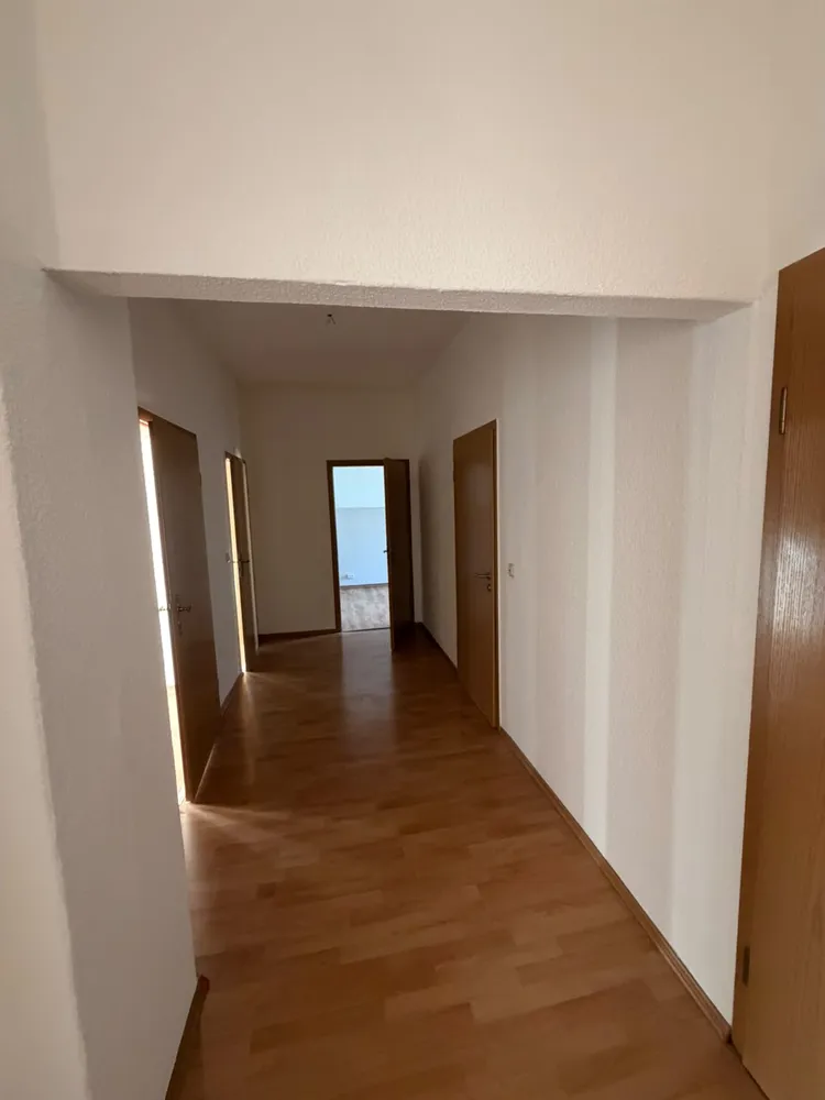 5 Zimmer Wohnung mit 122 m² in Gera – Bild 7