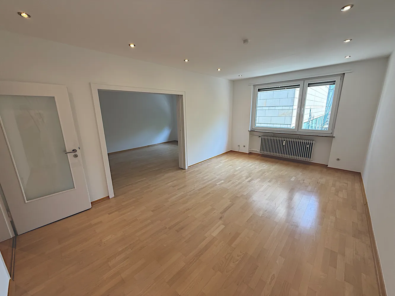 7 Zimmer Wohnung mit 178 m² in Mannheim – Bild 1