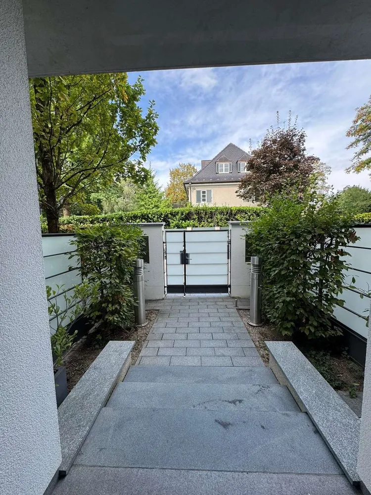 4 Zimmer Wohnung mit 107 m² in München – Bild 8