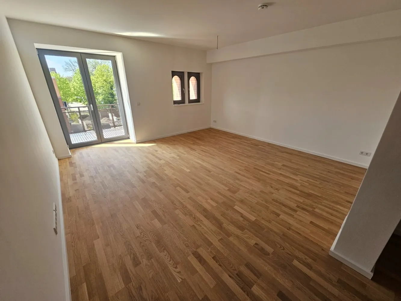 2 room apartment with 75 m² in Magdeburg – Photo 1