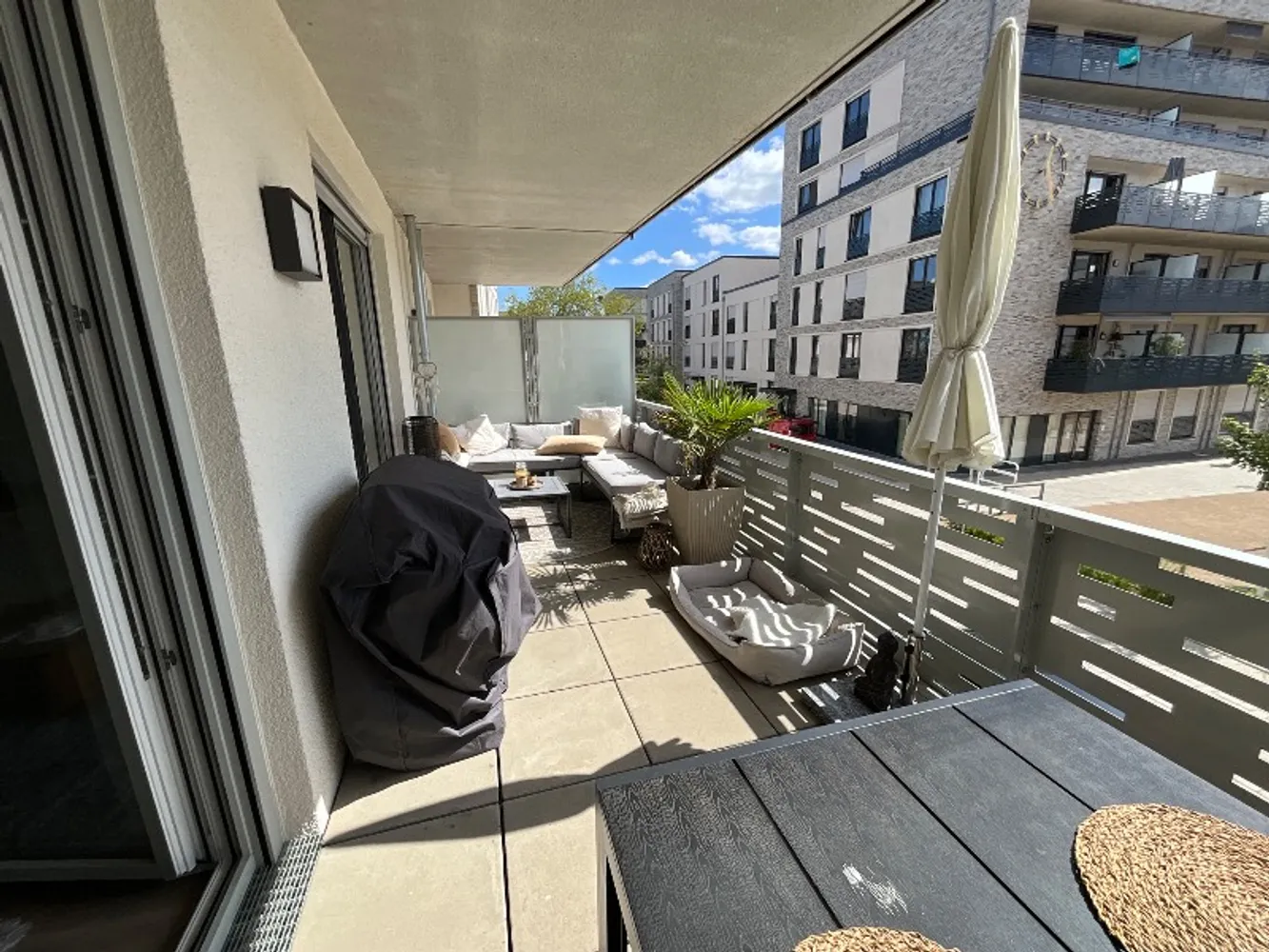 2 Zimmer Wohnung mit 70 m² in Düsseldorf – Bild 5