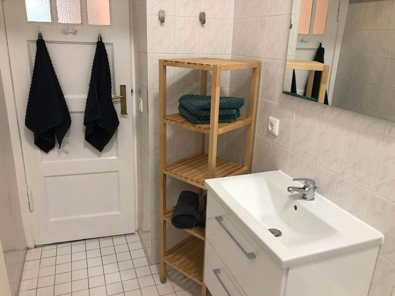 2 room apartment with 58 m² in Berlin – Photo 11