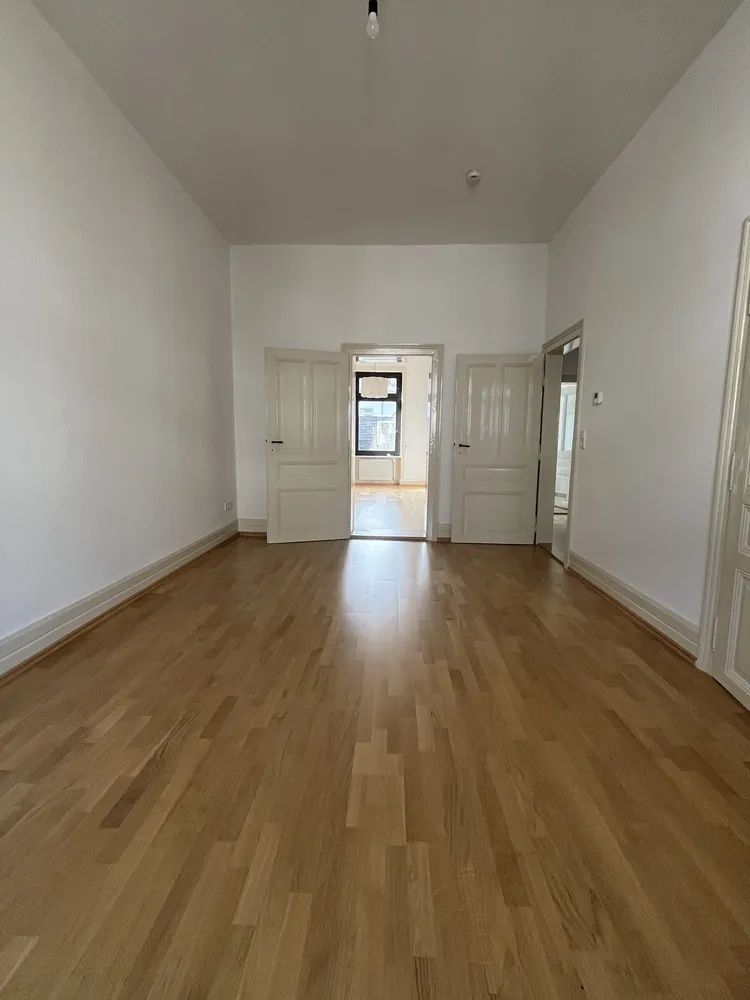 2 Zimmer Wohnung mit 63 m² in Frankfurt am Main – Bild 1