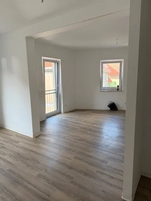 4 Zimmer Wohnung mit 78 m² in Suhl – Bild 1