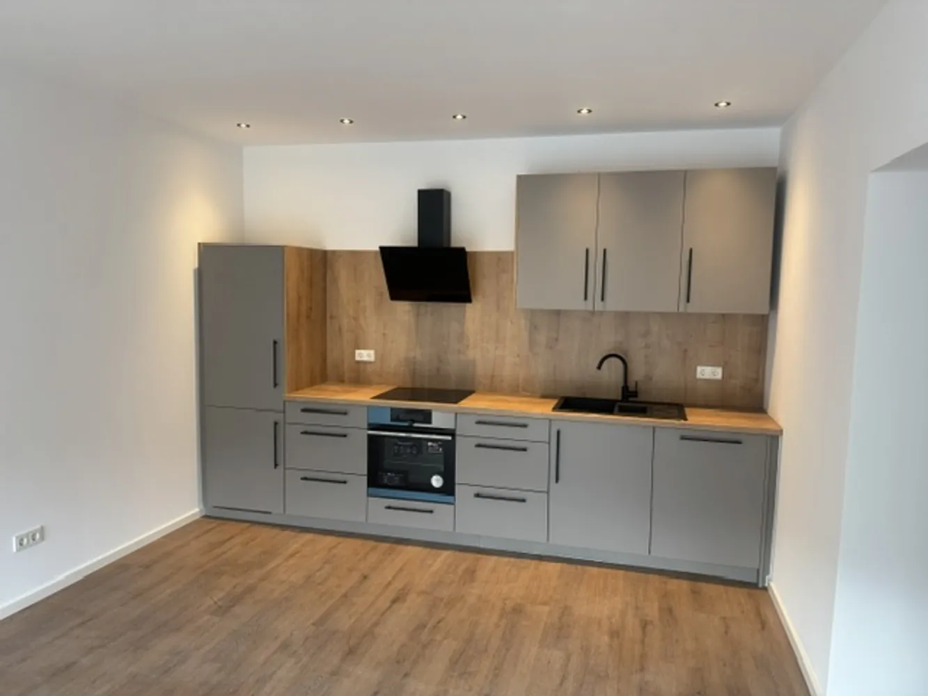 3 room apartment with 81 m² in Saarbrücken – Photo 2