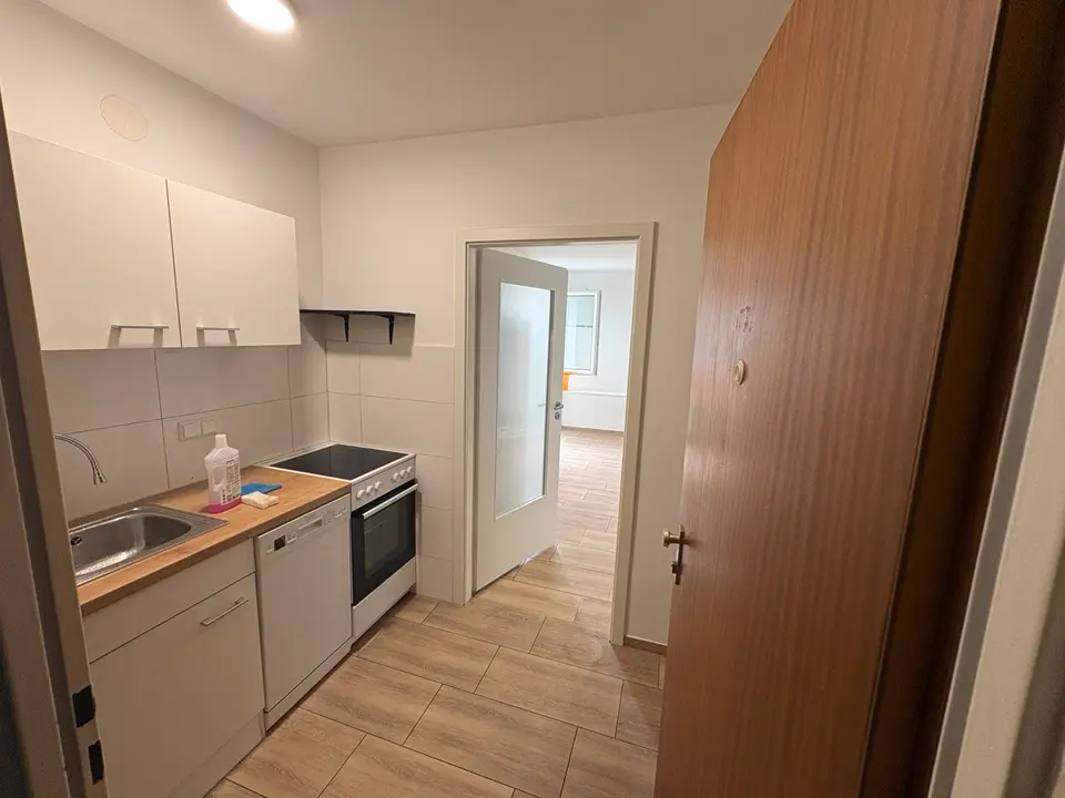2 Zimmer Wohnung mit 28 m² in Erlangen – Bild 9