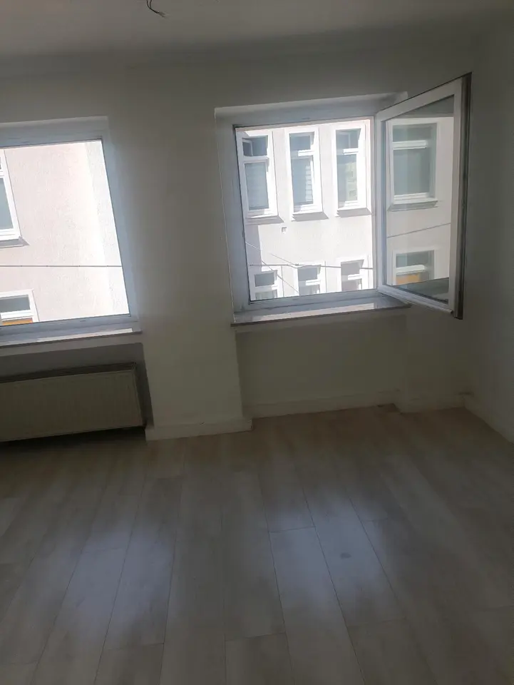 5 Zimmer Wohnung mit 135 m² in Hagen – Bild 2