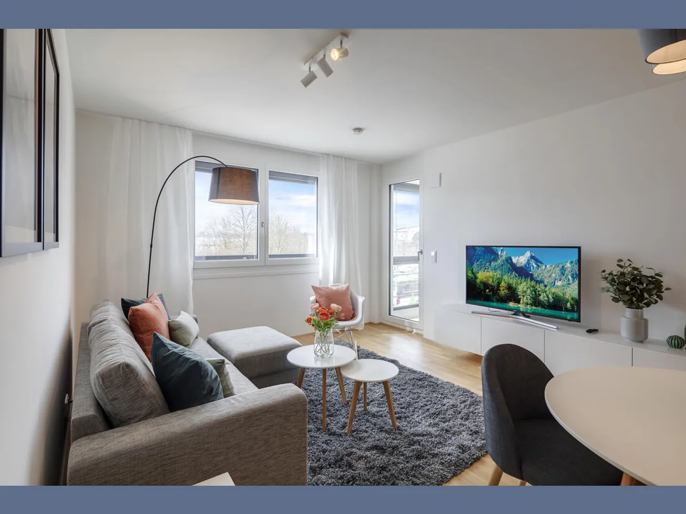2 room apartment with 55 m² in Munich – Photo 1
