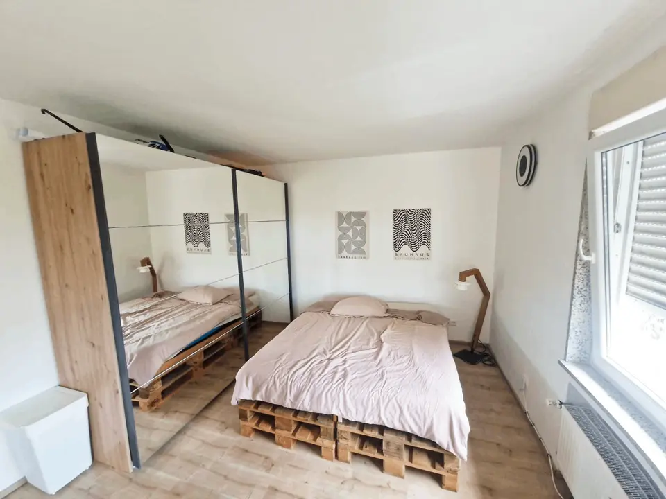 WG-Zimmer mit 74 m² in Karlsruhe – Bild 2