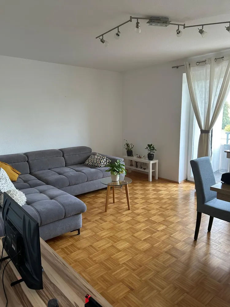 2 Zimmer Wohnung mit 63 m² in Düsseldorf – Bild 1