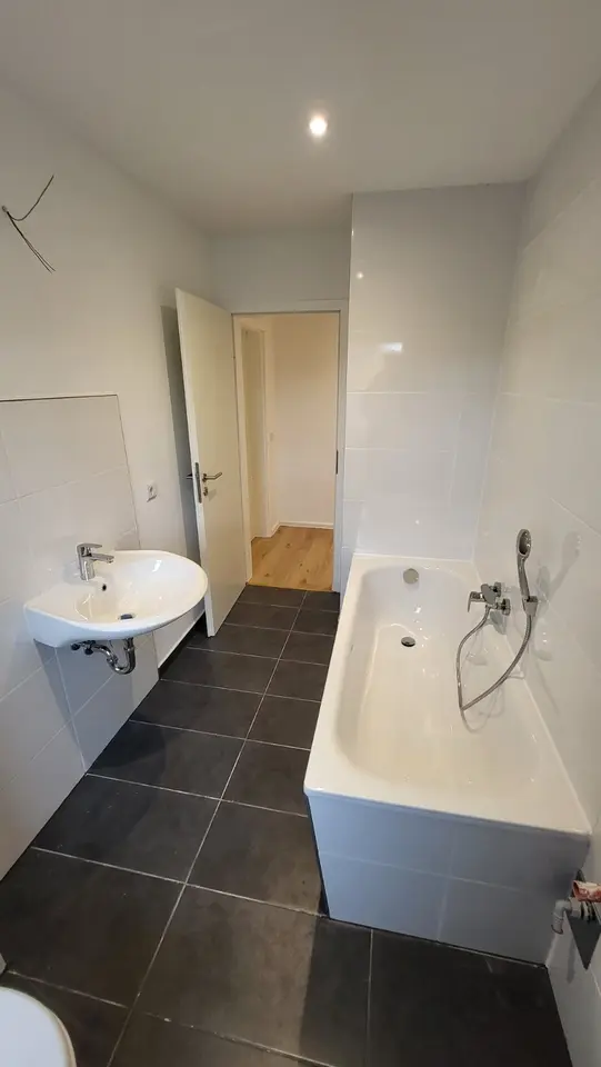 4 Zimmer Wohnung mit 76 m² in Bitterfeld-Wolfen – Bild 5