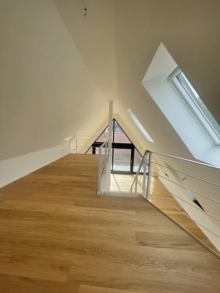 5 Zimmer Wohnung mit 131 m² in Wiesbaden – Bild 9