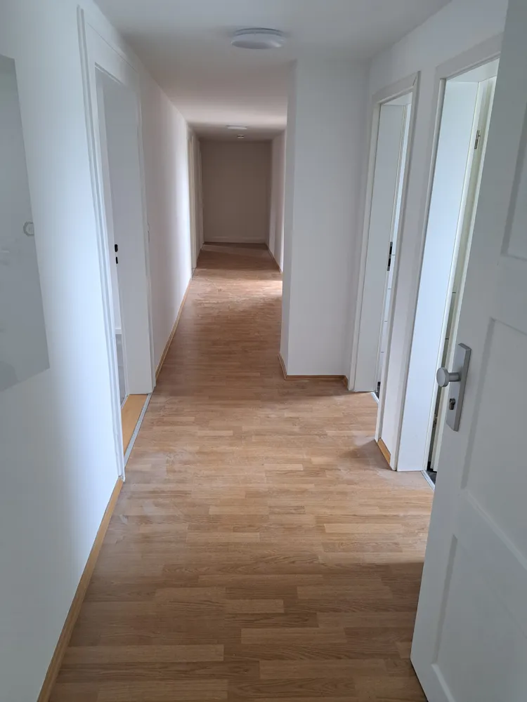 3 Zimmer Wohnung mit 105 m² in München – Bild 2