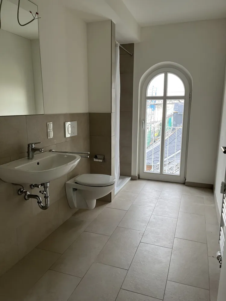 2 Zimmer Wohnung mit 62 m² in Neuwied – Bild 2