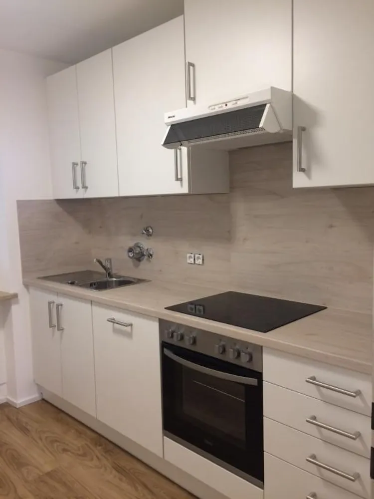 2 Zimmer Wohnung mit 65 m² in Regensburg – Bild 2