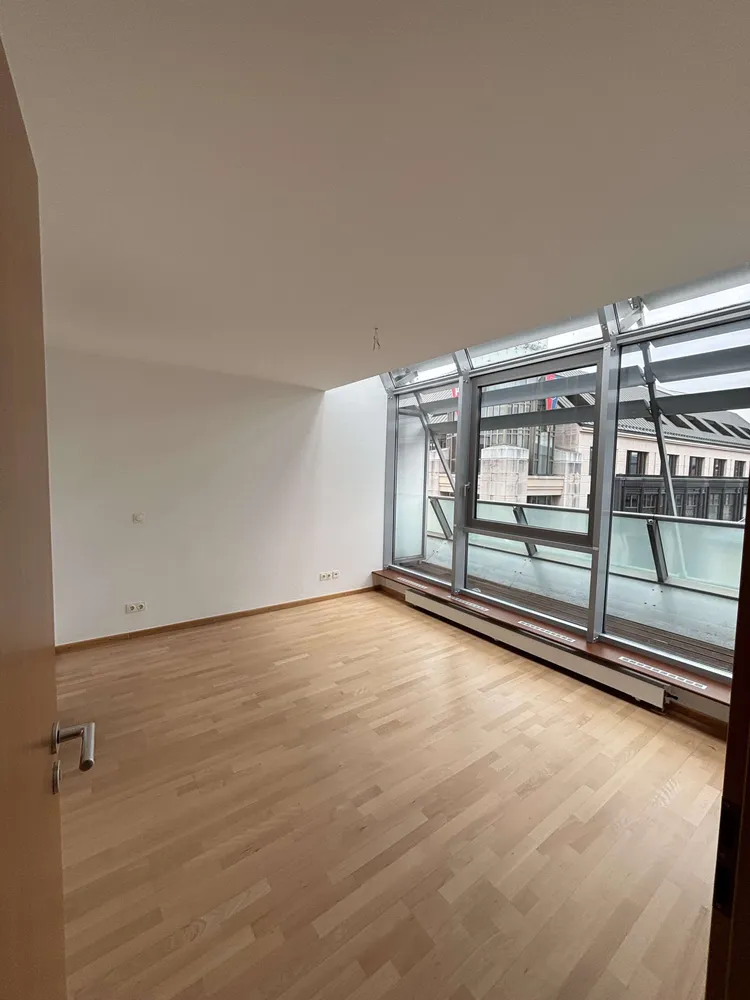 2 Zimmer Wohnung mit 77 m² in Leipzig – Bild 1